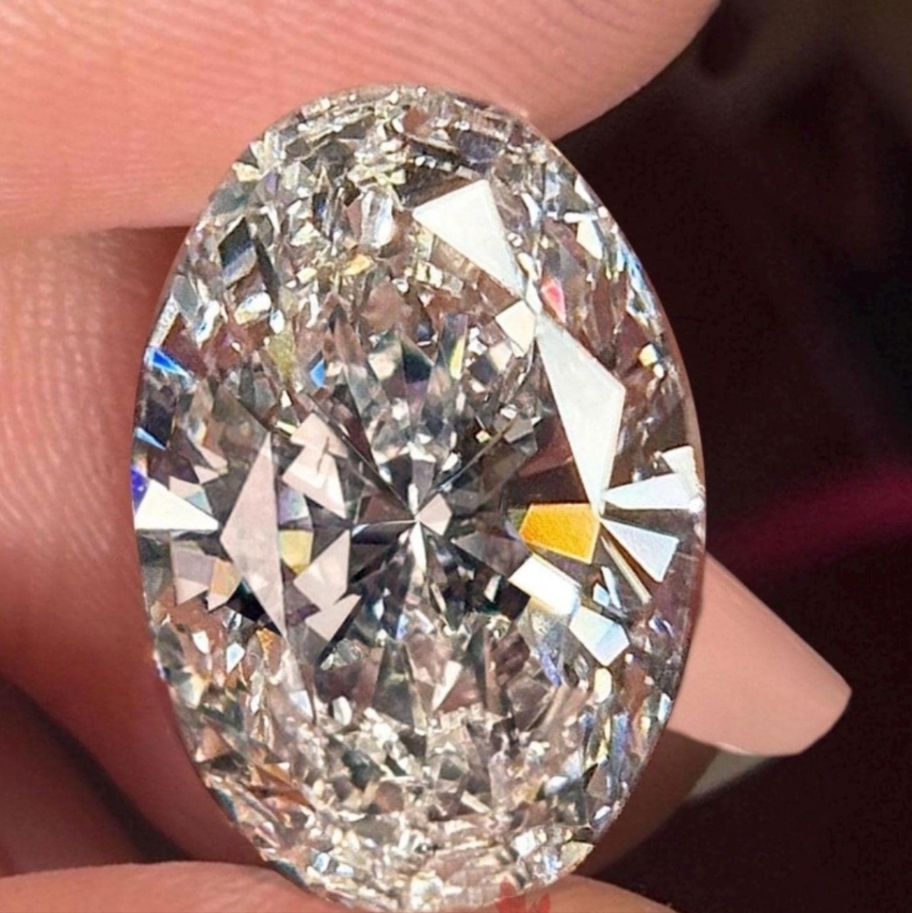 ROUND 5 CARAT IGI CERTIFIED LAB GROWN DIAMOND